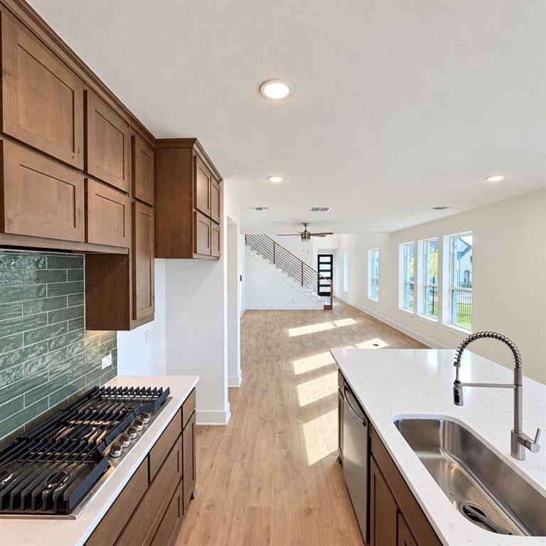 831 Trailing Vine Way