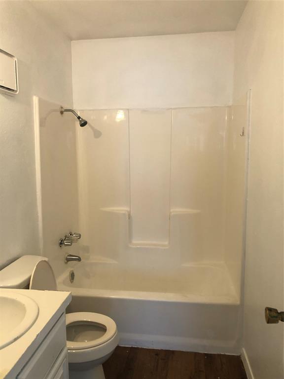 4444 Chaha Road 202