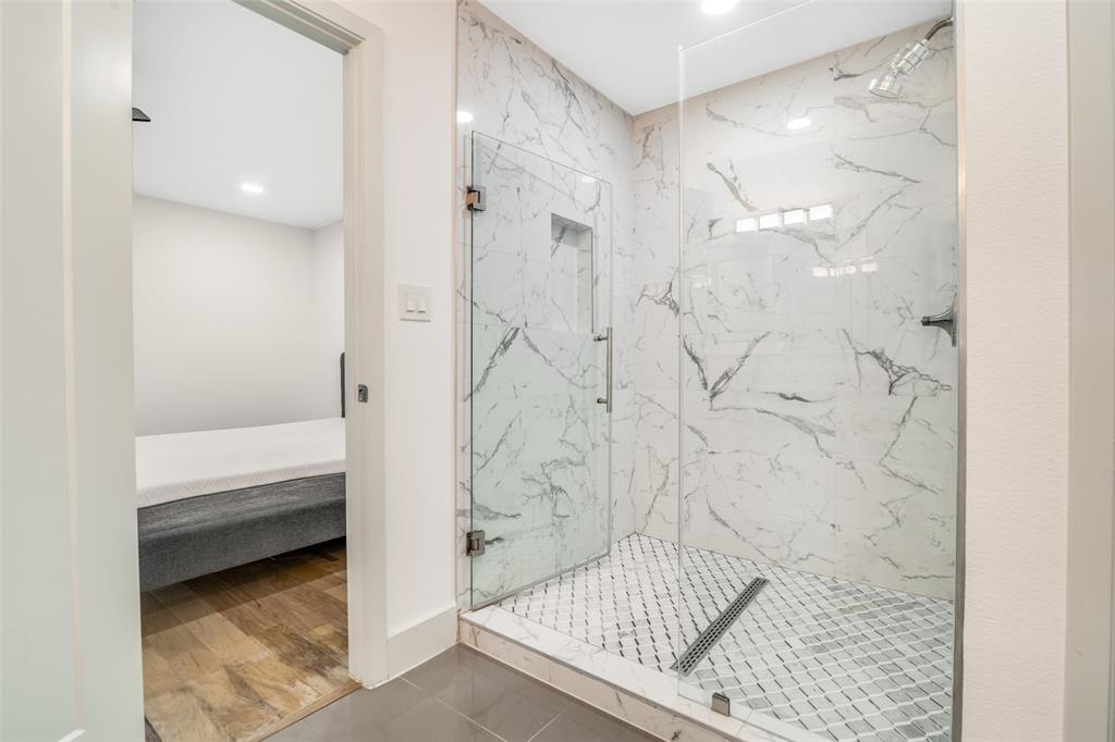 Shamrock Shores - Residential