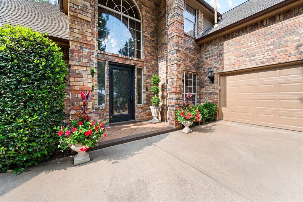 4213 Fairway Crossing Drive