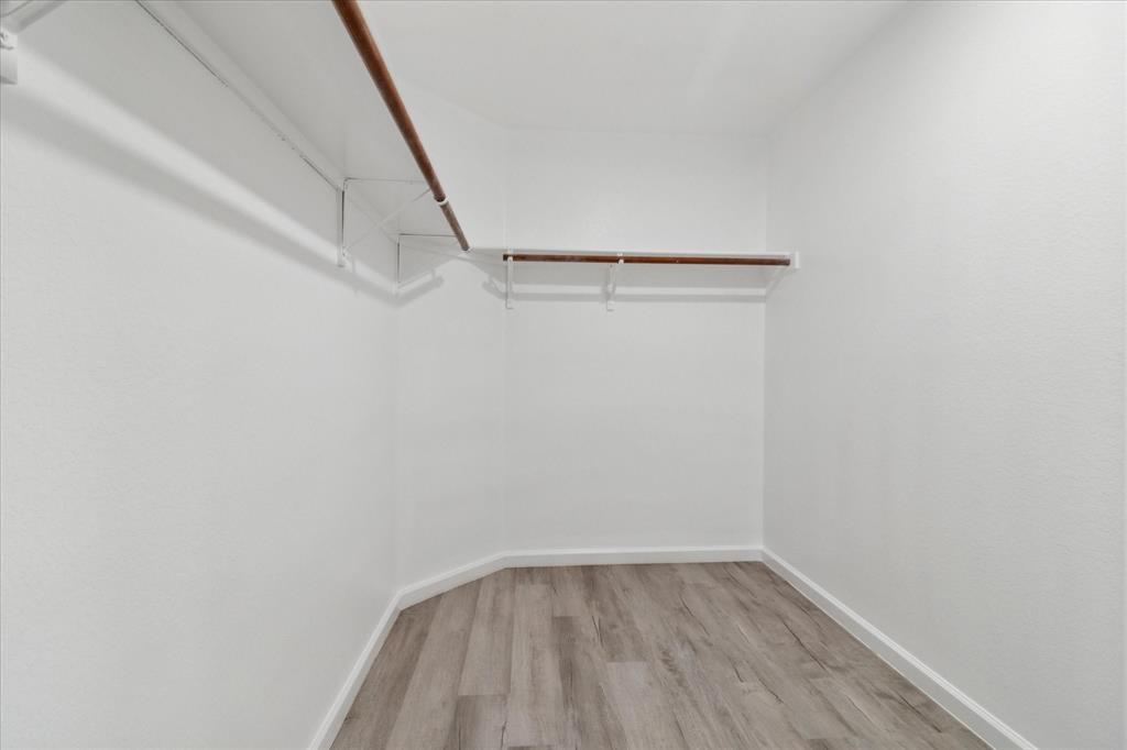 Creek Hollow 01 - Residential Lease