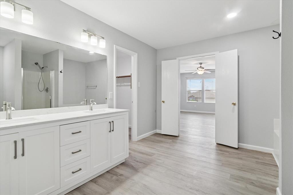 Creek Hollow 01 - Residential Lease