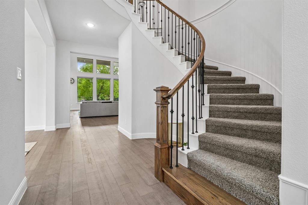 2000 Athena Drive