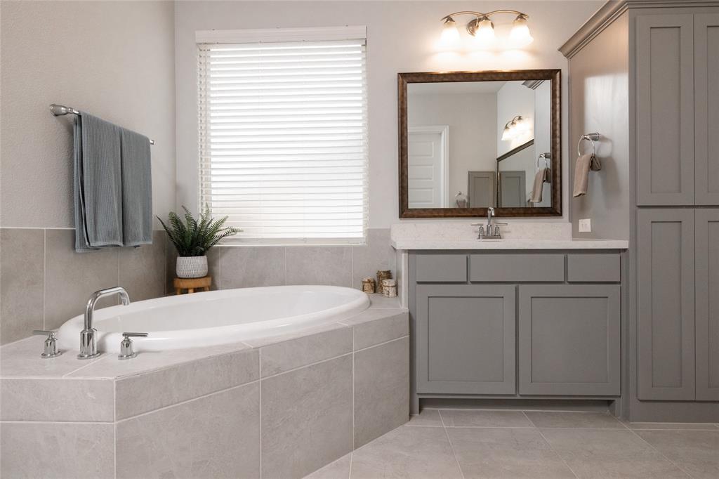 Mitchell Farms - Residential