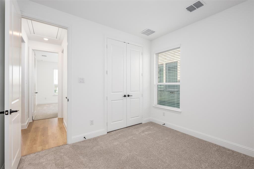 Ranch-Uptown Ph One - Residential Lease