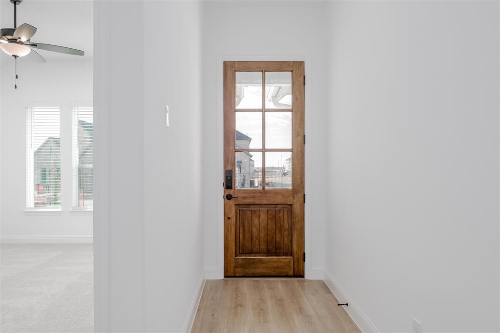 Ranch-Uptown Ph One - Residential Lease