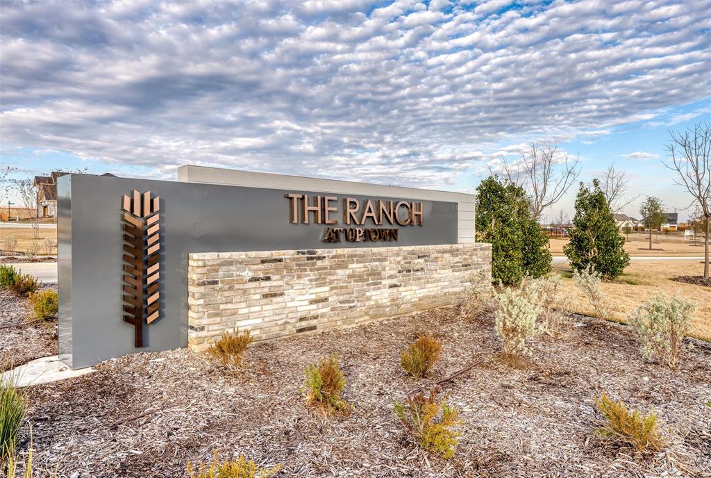 Ranch-Uptown Ph One - Residential Lease