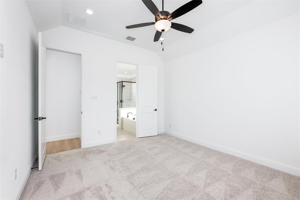 Ranch-Uptown Ph One - Residential Lease