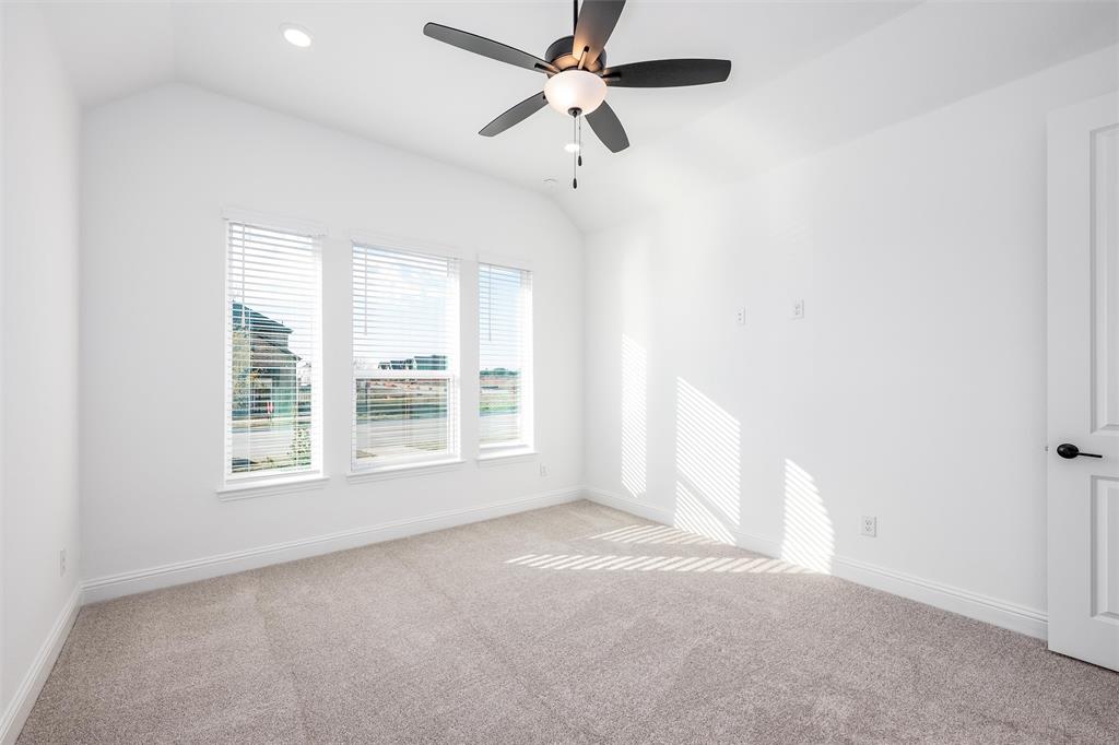 Ranch-Uptown Ph One - Residential Lease