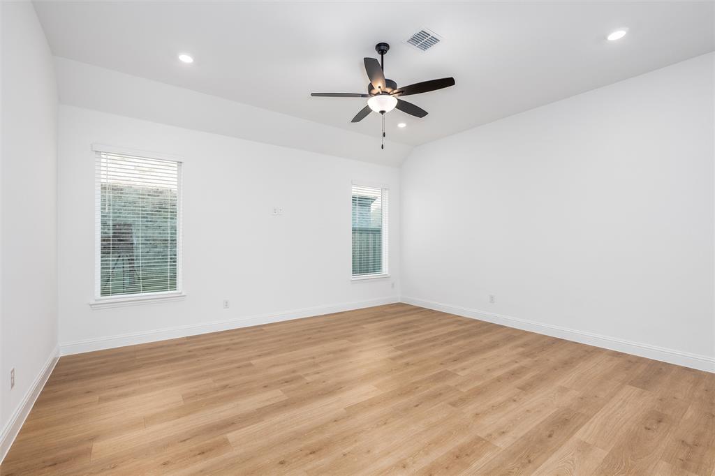 Ranch-Uptown Ph One - Residential Lease