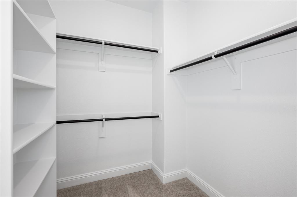 Ranch-Uptown Ph One - Residential Lease