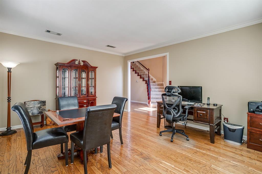 2801 Pomponessett Drive