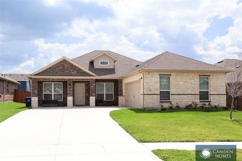 A home in Waxahachie