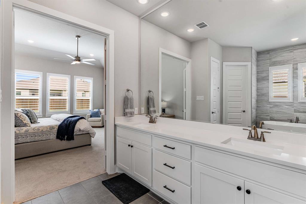 Lakes Of Argyle Phas - Residential