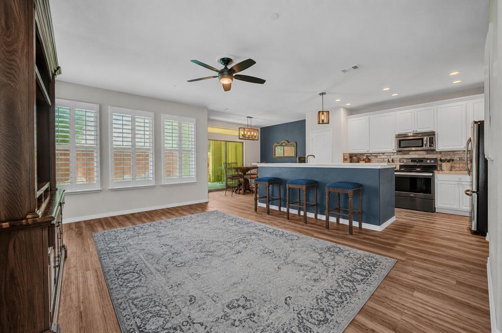 6217 Weinberg Court