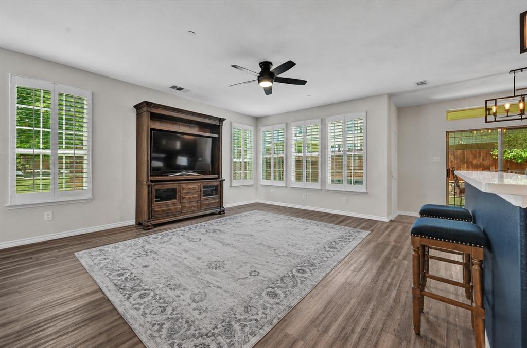 6217 Weinberg Court