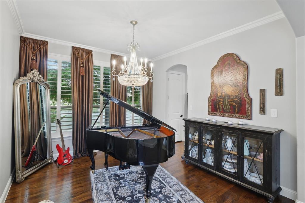 6400 Cimmaron Trail