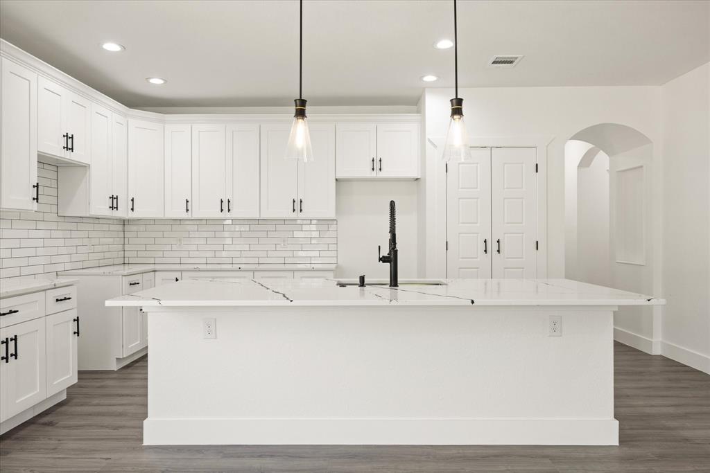 3005 Centaurus Way