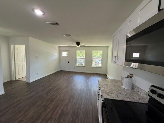 251 E Ft Worth Avenue