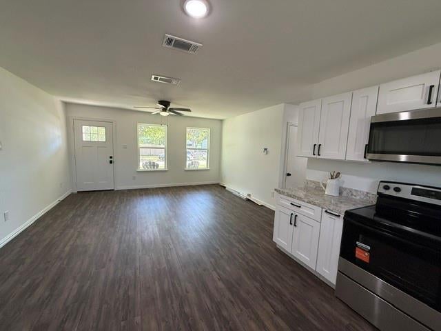 251 E Ft Worth Avenue