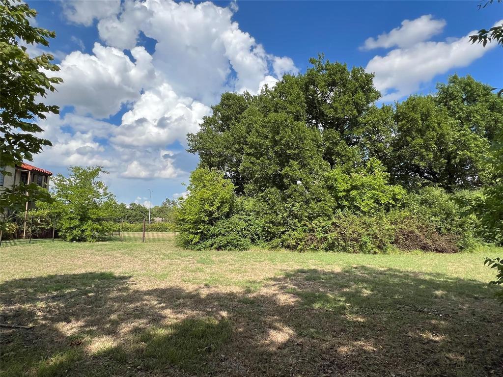 Casa Linda Estates - Residential