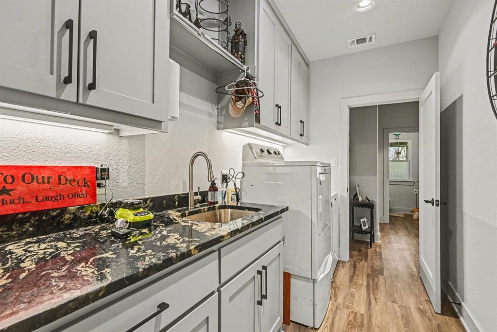 Grand Harbor On Lake Bridgeport - Residential