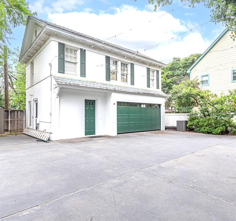 Munger Place - Residential