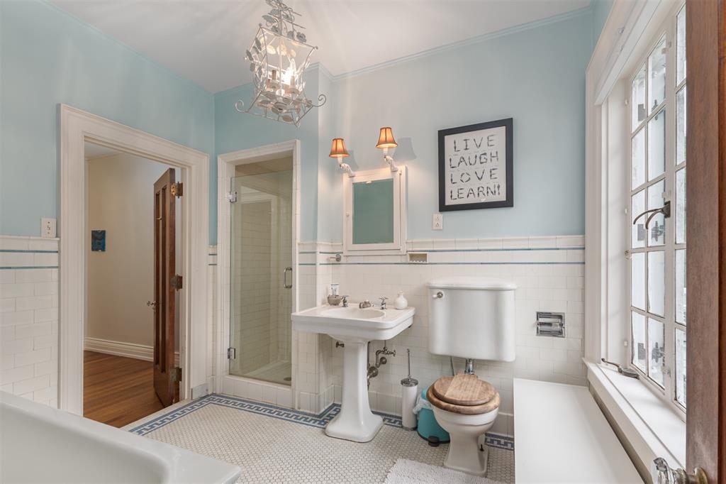 Munger Place - Residential