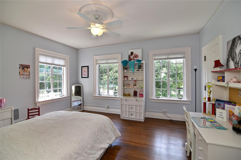 Munger Place - Residential