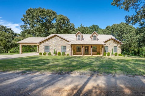 Photo of 10517 CR 4101, Frankston, TX 75763 (MLS # 21420999)