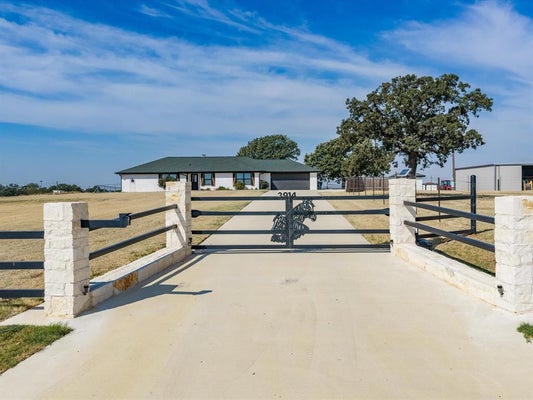 3914 ALAMO RD, BOWIE, TX 76230 - Image 43ebb08a549f2fb671a96bf043f04bba/2608141222