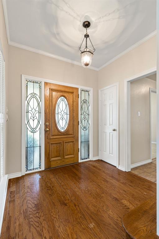 3826 Shady Meadow Drive