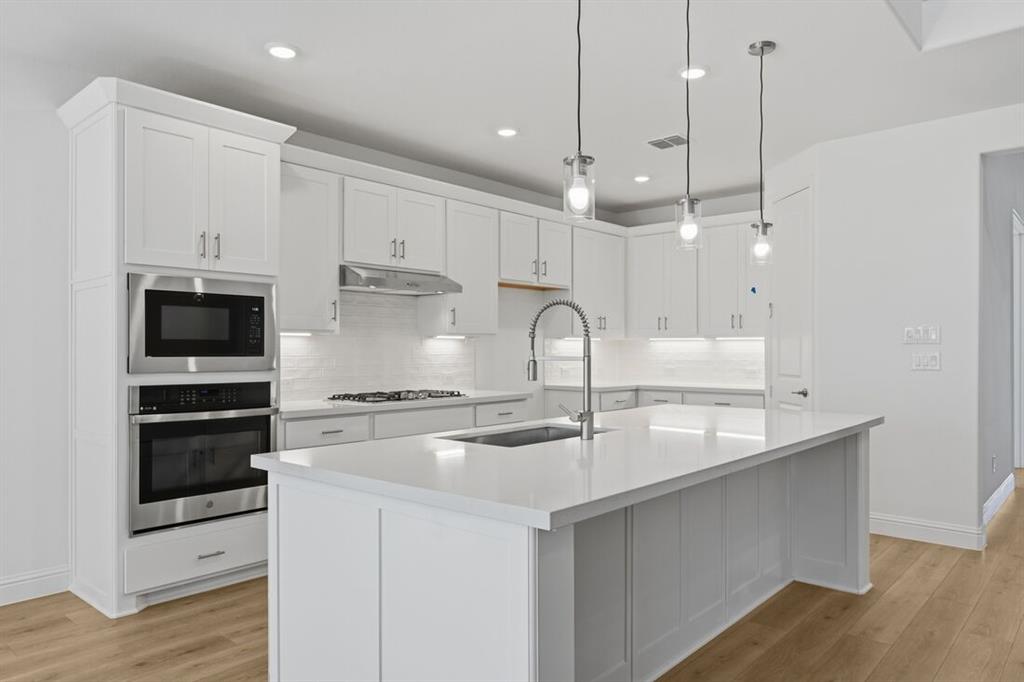 Highland Lakes - Residential