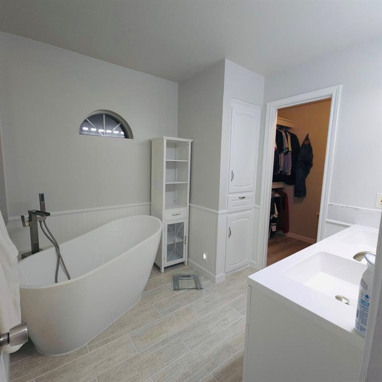 WINNER CIRCLE 1 & 2 & 3 & 4 - Residential