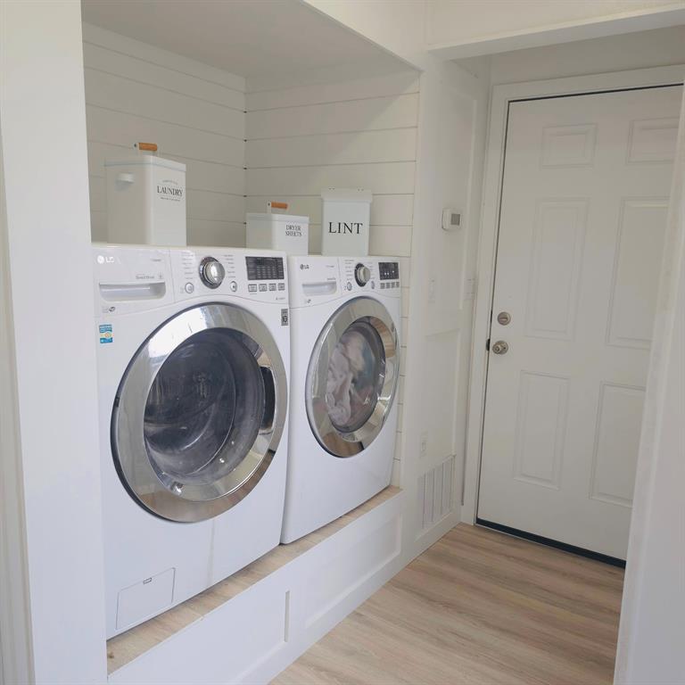 WINNER CIRCLE 1 & 2 & 3 & 4 - Residential