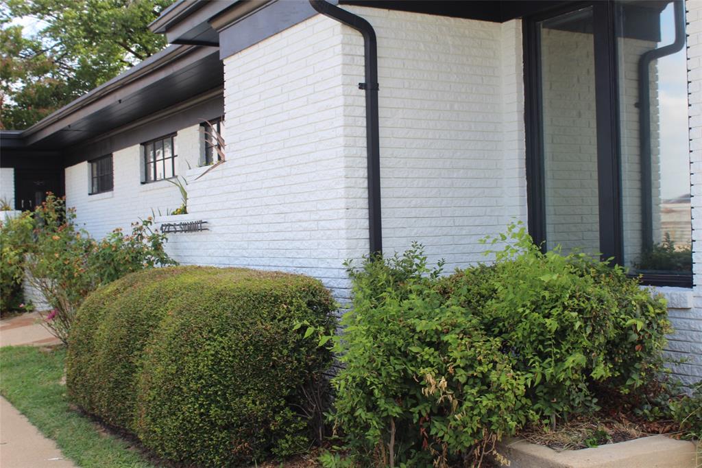 HYDE-JENNINGS SUBDIVISION - Commercial Lease