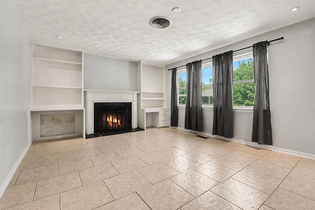 8057 Fall River Drive