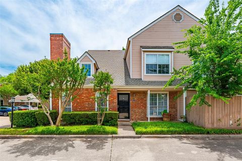 Photo of 17820 Windflower Way #1403, Dallas, TX 75252 (MLS # 21240069)