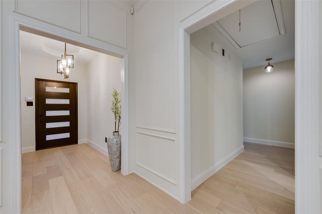 Windsor Place - Residential