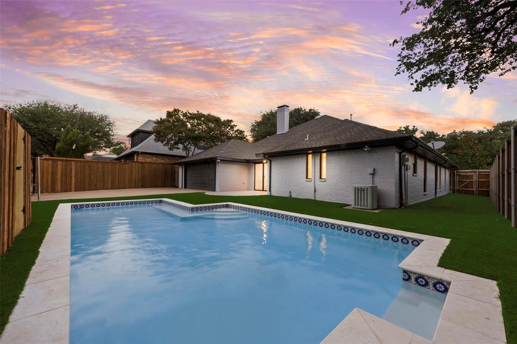 Windsor Place - Residential