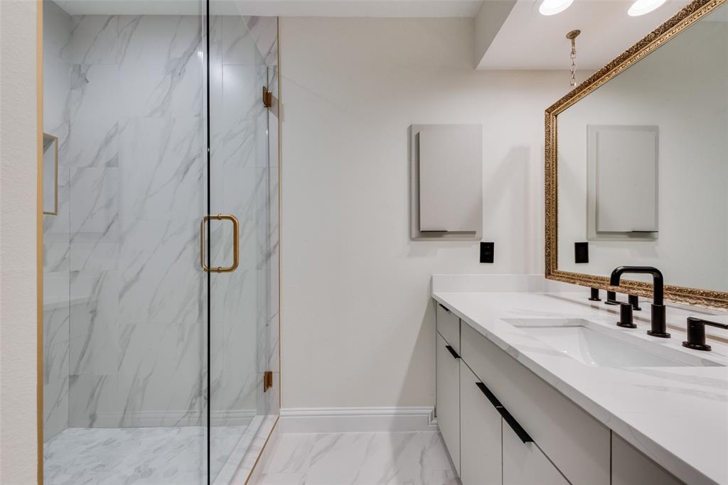 Windsor Place - Residential