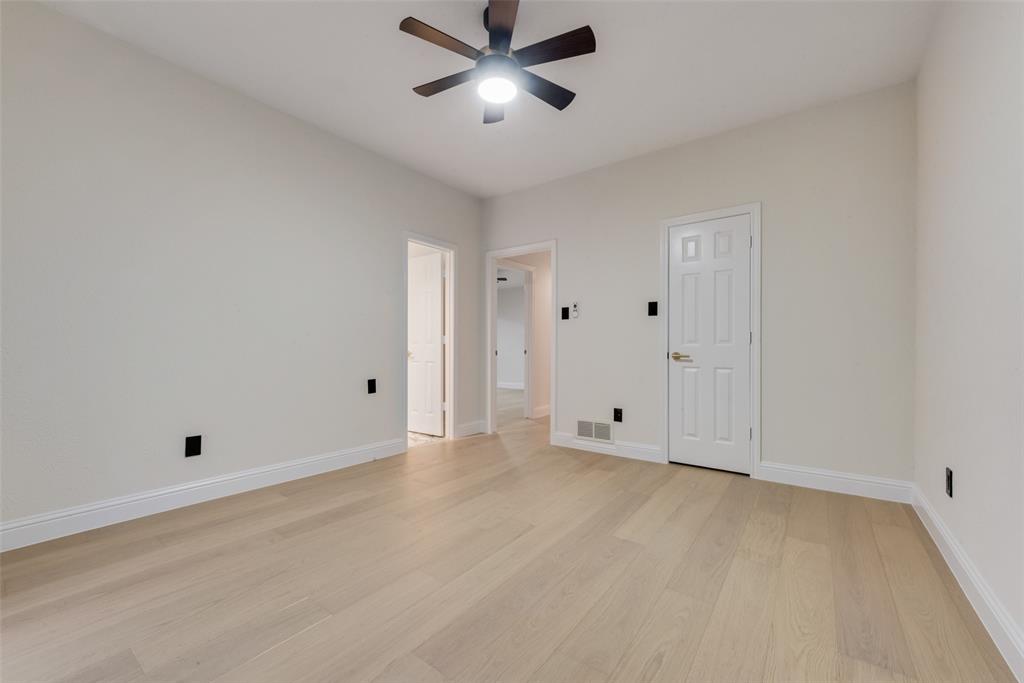 Windsor Place - Residential