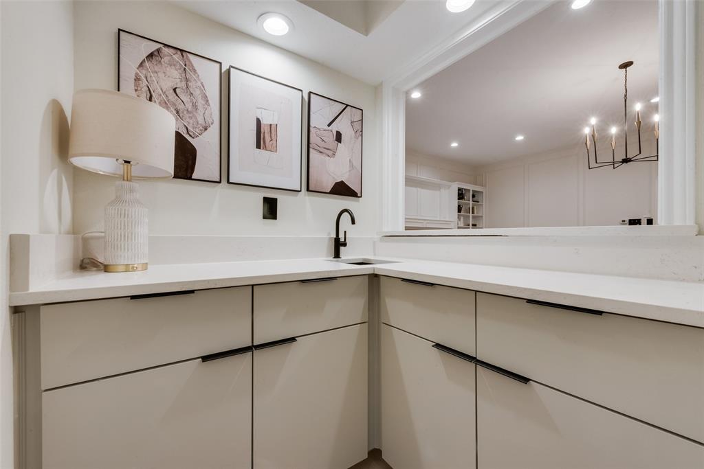 Windsor Place - Residential