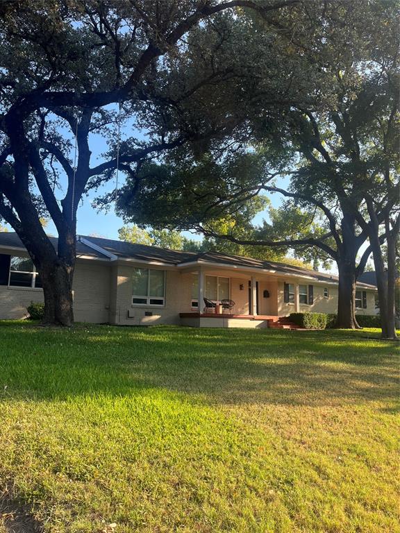 6537 Linden Lane