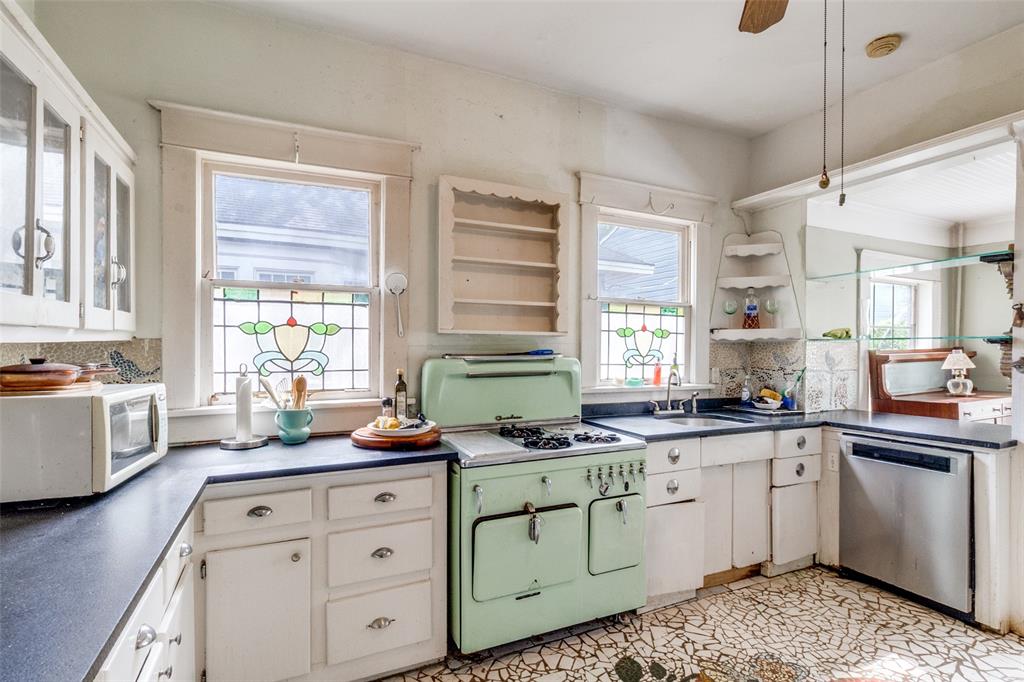 Avenue Heights - Residential