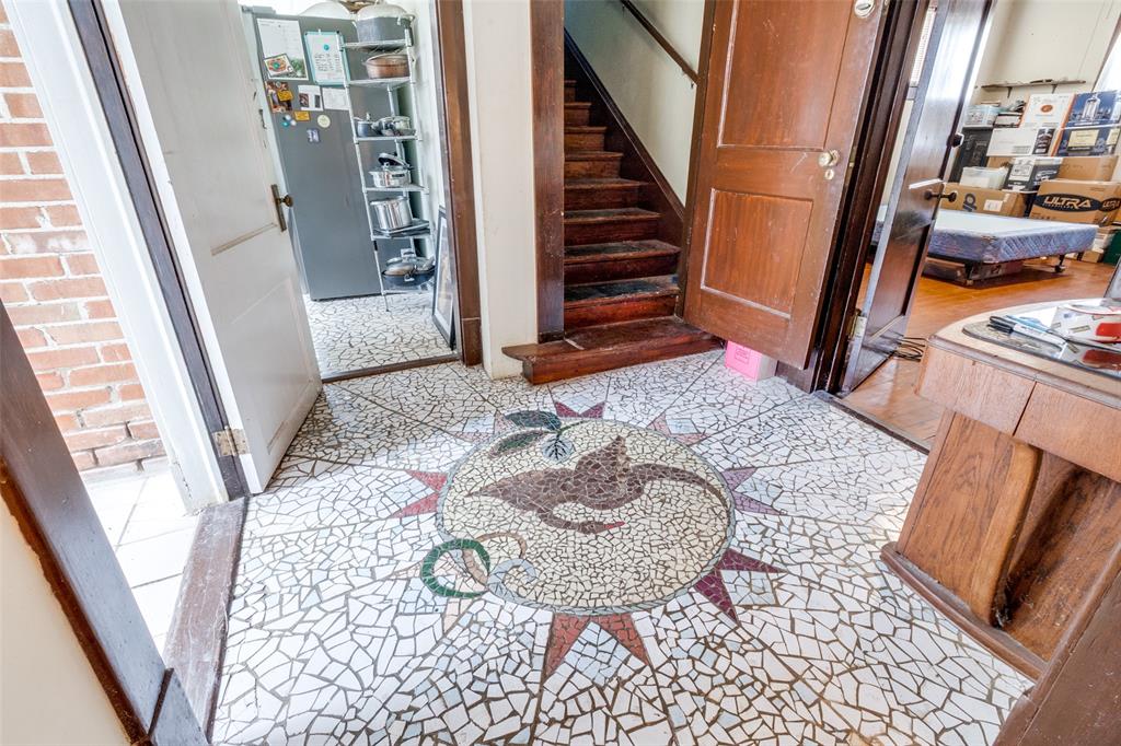 Avenue Heights - Residential