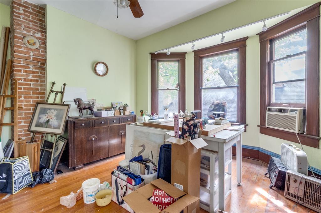 Avenue Heights - Residential