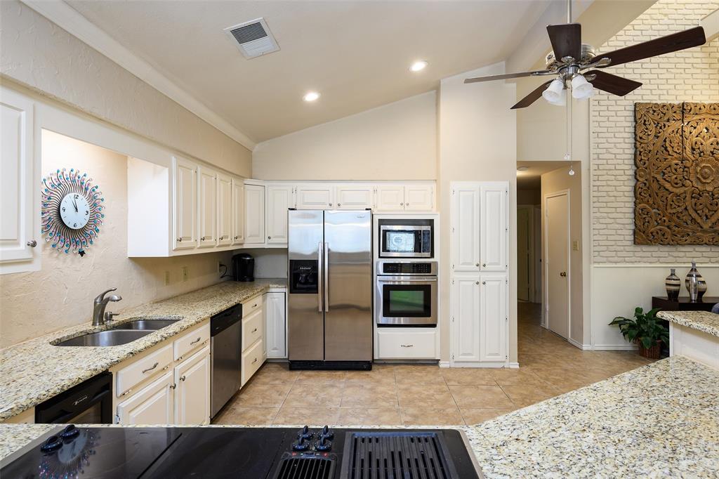 Chapel Valley 02 - Residential