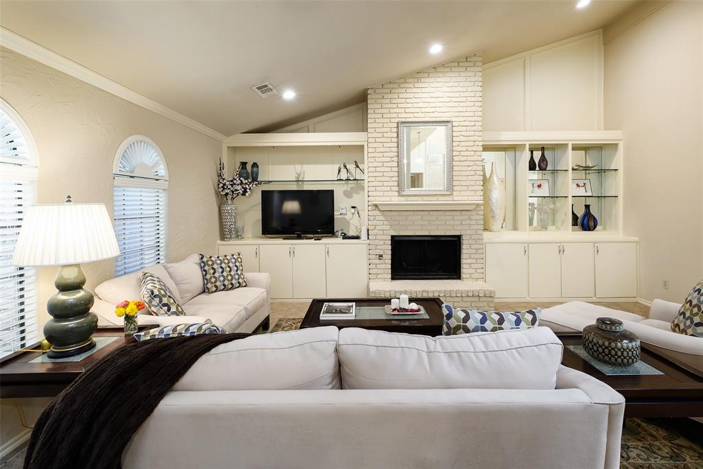 Chapel Valley 02 - Residential