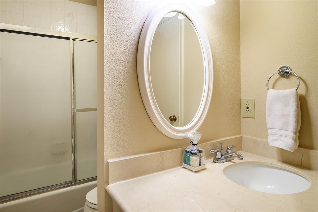 Chapel Valley 02 - Residential